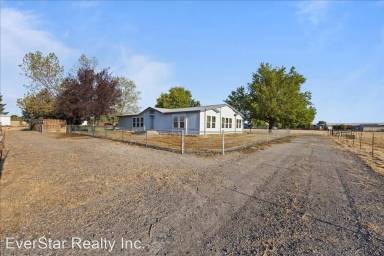 Main picture of 138308 W North River Rd