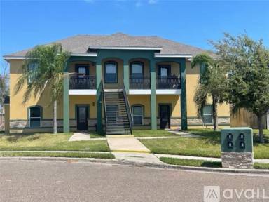 Main picture of 801 E Daffodil