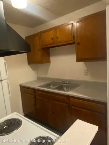 Main picture of 15219 Maple Park Dr