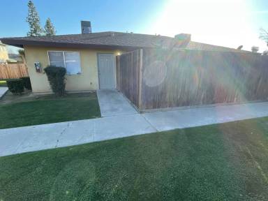 Main picture of 4801 Buckley Way
