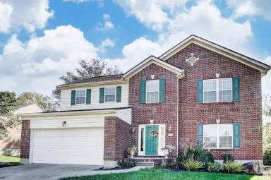 Main picture of 104 W Stoneridge Dr