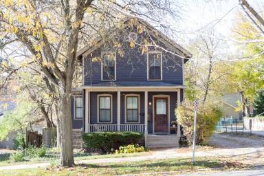 Main picture of 532 S 5th Ave