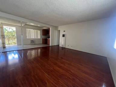 Main picture of 100 E Commonwealth Ave