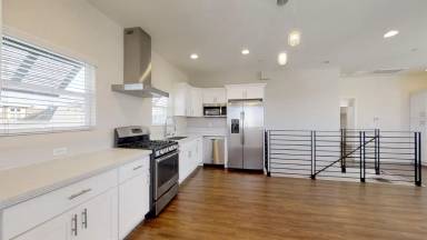 Main picture of 1203 W. Gardena Blvd - C