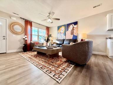 Main picture of 224 Taylor Dr