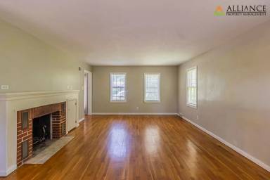 Main picture of 1214 N Juliette Ave