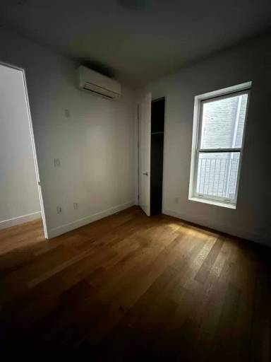 Main picture of 926 Prospect Pl