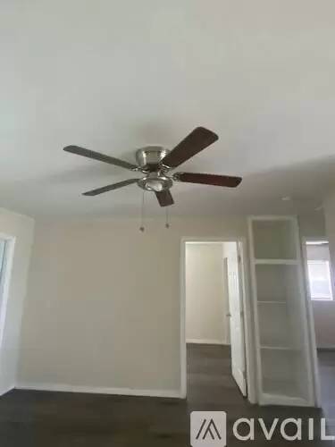 Main picture of 1410 N 16th Ct