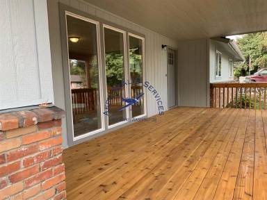 Main picture of 2410 E 61st Ave