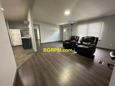 Main picture of 312 E Valentine Rd