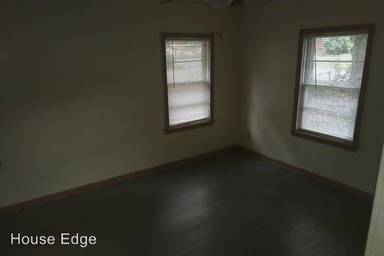 Main picture of 941 South Ave