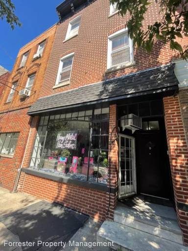 Main picture of 1604 E Passyunk Ave