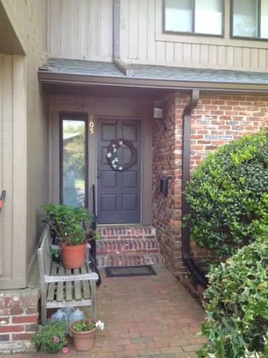 Main picture of 805 Oak Tree Dr