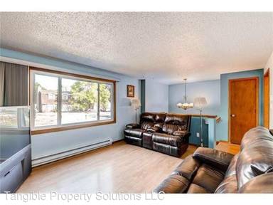 Main picture of 5395 Osceola St