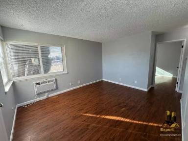 Main picture of 6820 7th Ave