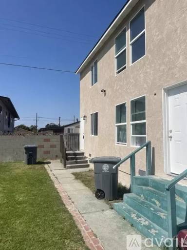 Main picture of 123 E A St