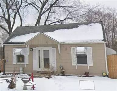 Main picture of 3005 S Scott Ave