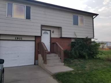 Main picture of 1901 Almond Ave