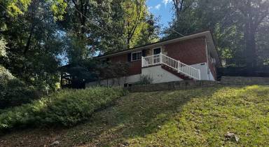 Main picture of 407 South St