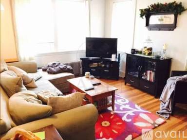 Main picture of 92 Rice St
