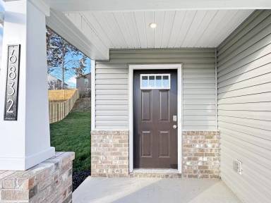 Main picture of 6832 Tramway Ln