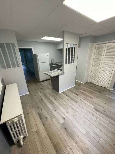 Main picture of 321 N 4th Ave