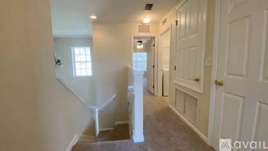 Main picture of 11056 Castlemain Cir E