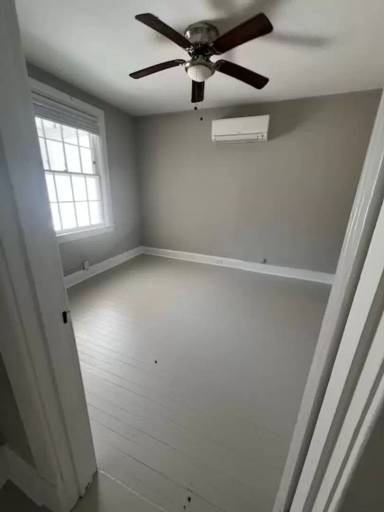 Main picture of 3436 Parkwood Ave