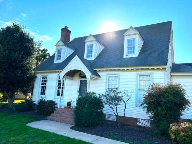 Main picture of 6050 Gloucester Ct