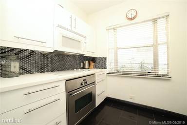 Main picture of 1521meridian Ave