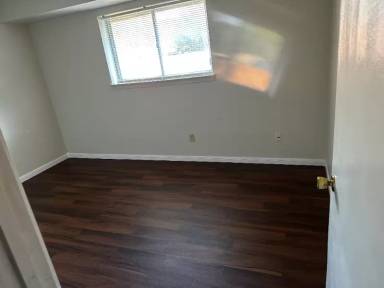 Main picture of 1300 Shelmar Dr