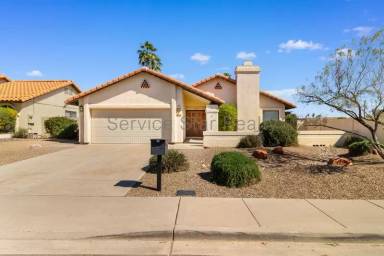 Main picture of 1703 N La Rosa Dr