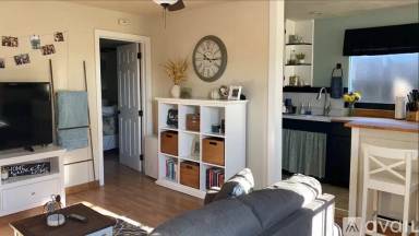 Main picture of 404 El Dorado Ave