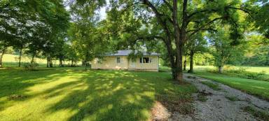 Main picture of 1765 Punch Ln