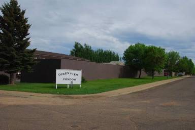 Main picture of 665 23rd St W
