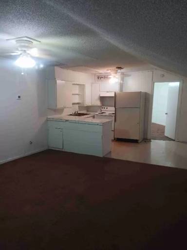 Main picture of 107 South St