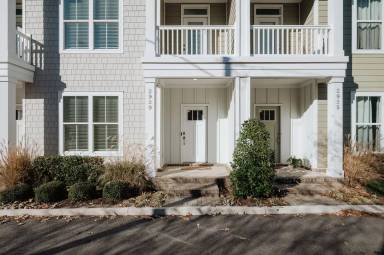 Main picture of 2929 Arctic Ave