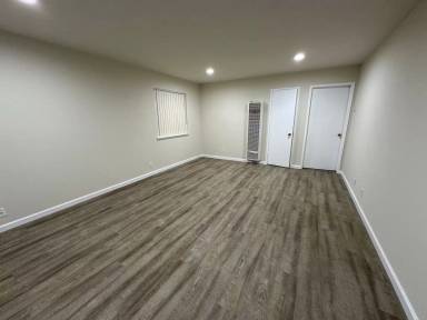 Main picture of 926 Desert Isle Dr