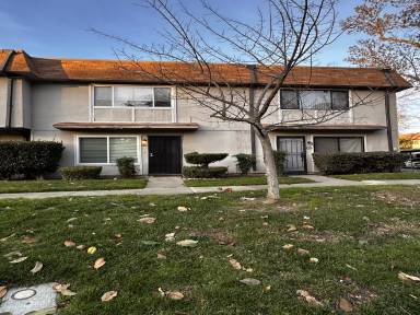 Main picture of 8733 Woodman Way