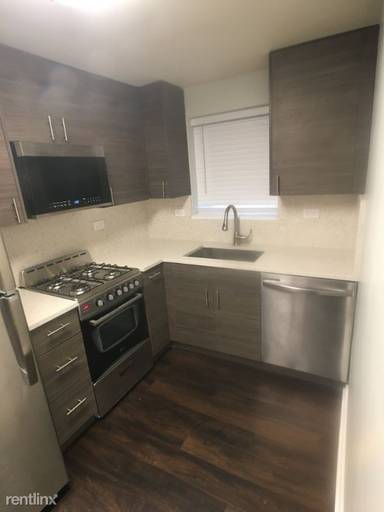 Main picture of 6709 N California Ave