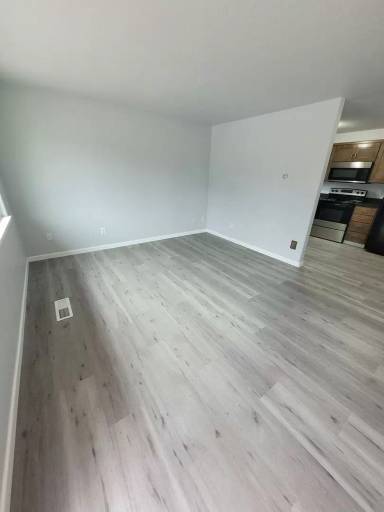 Main picture of 241 Santiam St