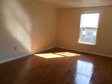 Main picture of 300 American Ave