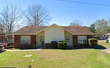 Main picture of 829 Latimer Rd