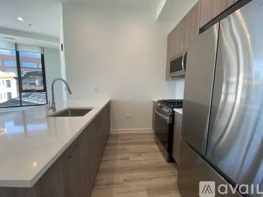 Main picture of 1118 W Patterson Ave