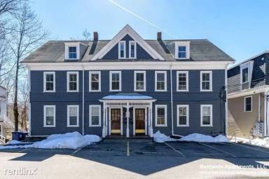 Main picture of 124 Kenrick St