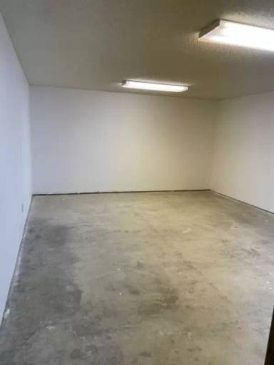 Main picture of 1120 State Highway 50