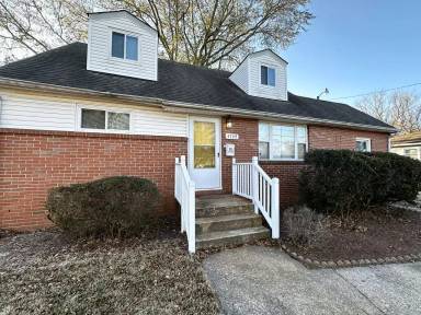 Main picture of 4749 Deerfield Ln