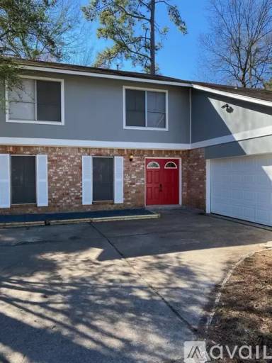 Main picture of 2018 Oak Shores Dr