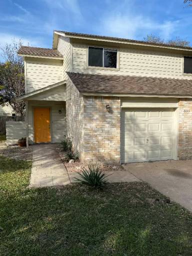 Main picture of 8800B Clearbrook Trl