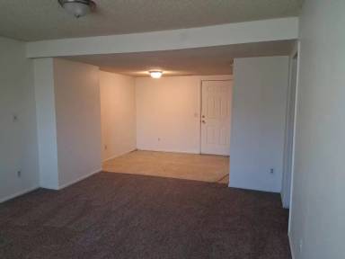 Main picture of 573 Dawn Ct